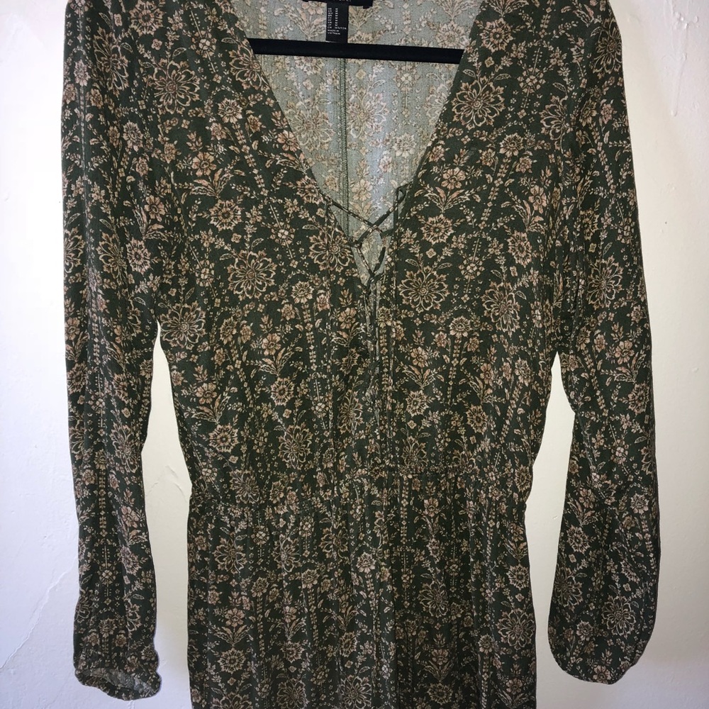 Green long sleeve romper